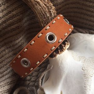 Leather cuff bracelet
